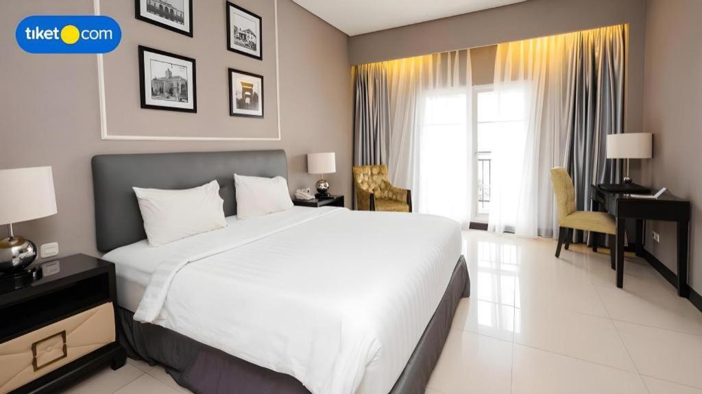 The Mirah Hotel בוגור מראה חיצוני תמונה